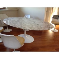 Mesa Tulipán Ovalada Mármol Calacatta Oro 179x111 cm