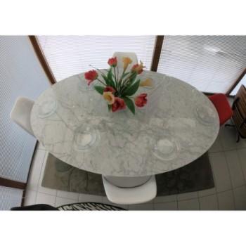 Tulip Table Round Carrara Marble 120 cm